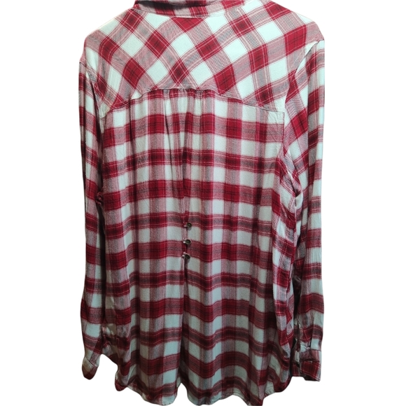 Maurice's Red Buffalo Plaid Button Up Long sleeve Top | Size xxl | - Picture 3 of 4